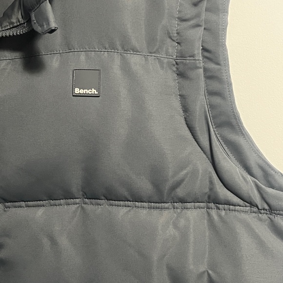 BENCH men’s Ruffer vest (Grey), Anti-Static, Water Resistant inside lining. - Picture 3 of 8